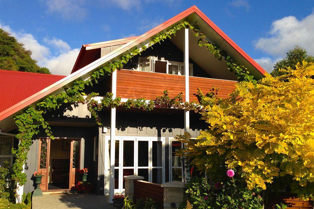 Pohara Ratanui Lodge מראה חיצוני תמונה